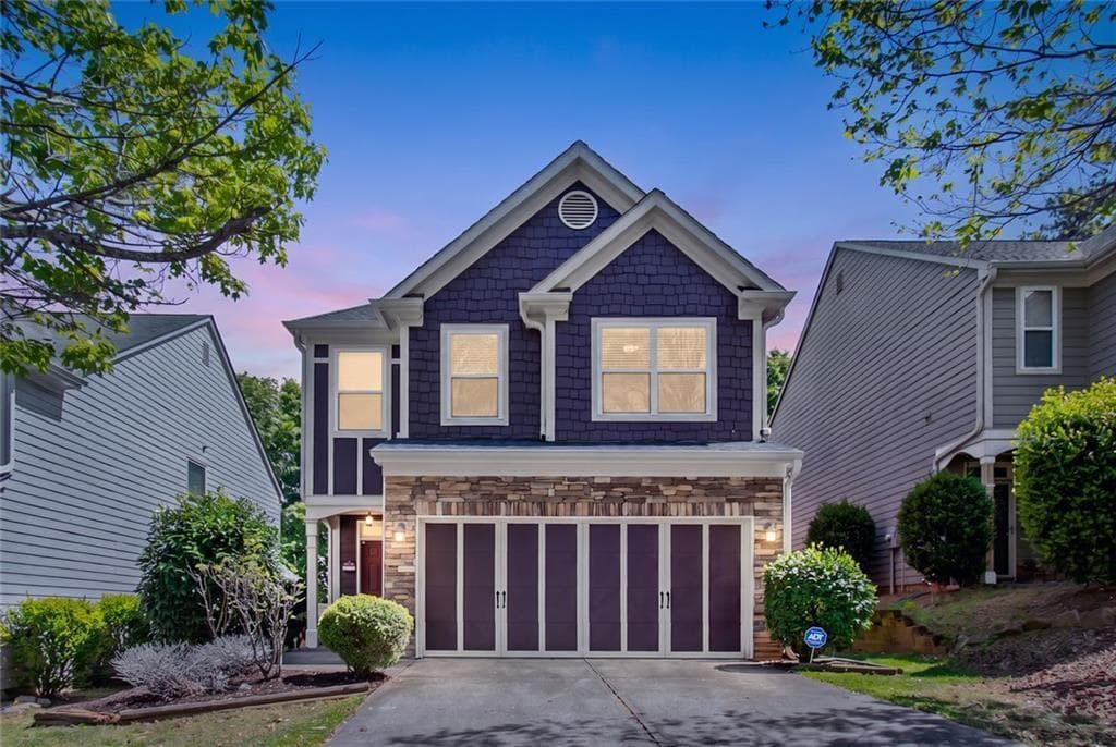 3 bedroom, 3 bathroom, 2,422 sq ft single family residence for sale at 2170 Lily Valley Drive, Lawrenceville, GA 30045 — photo 2