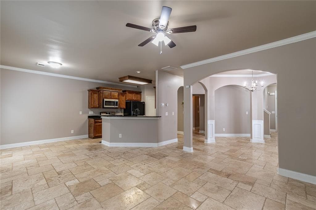 3 bedroom, 3 bathroom, 2,422 sq ft single family residence for sale at 2170 Lily Valley Drive, Lawrenceville, GA 30045 — photo 10