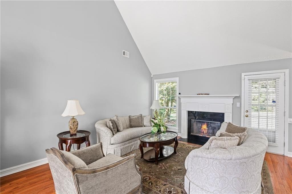 3 bedroom, 3 bathroom, 3,106 sq ft single family residence for sale at 12189 Lauren Way, Fayetteville, GA 30215 — photo 7