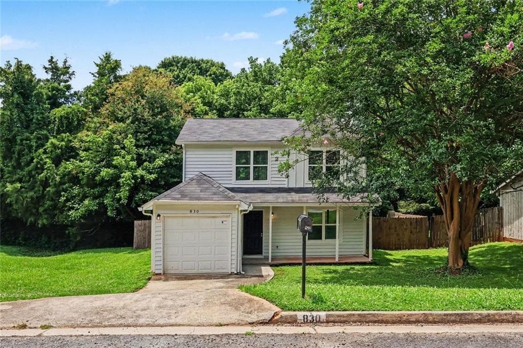 3 bedroom, 3 bathroom, 1,230 sq ft single family residence for sale at 830 Durham Crossing, Stone Mountain, GA 30083