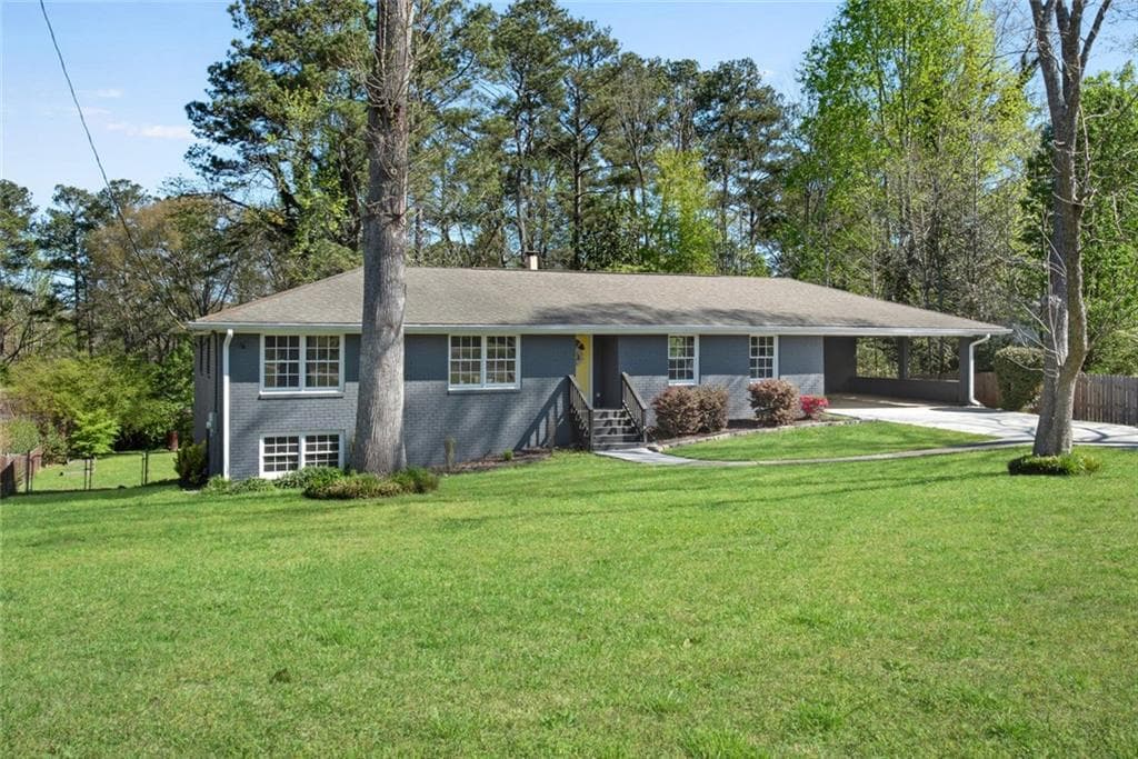 3 bedroom, 2 bathroom, 3,334 sq ft single family residence for rent at 3941 Forest Drive, Lithia Springs, GA 30122 for $2,100 a month — photo 3