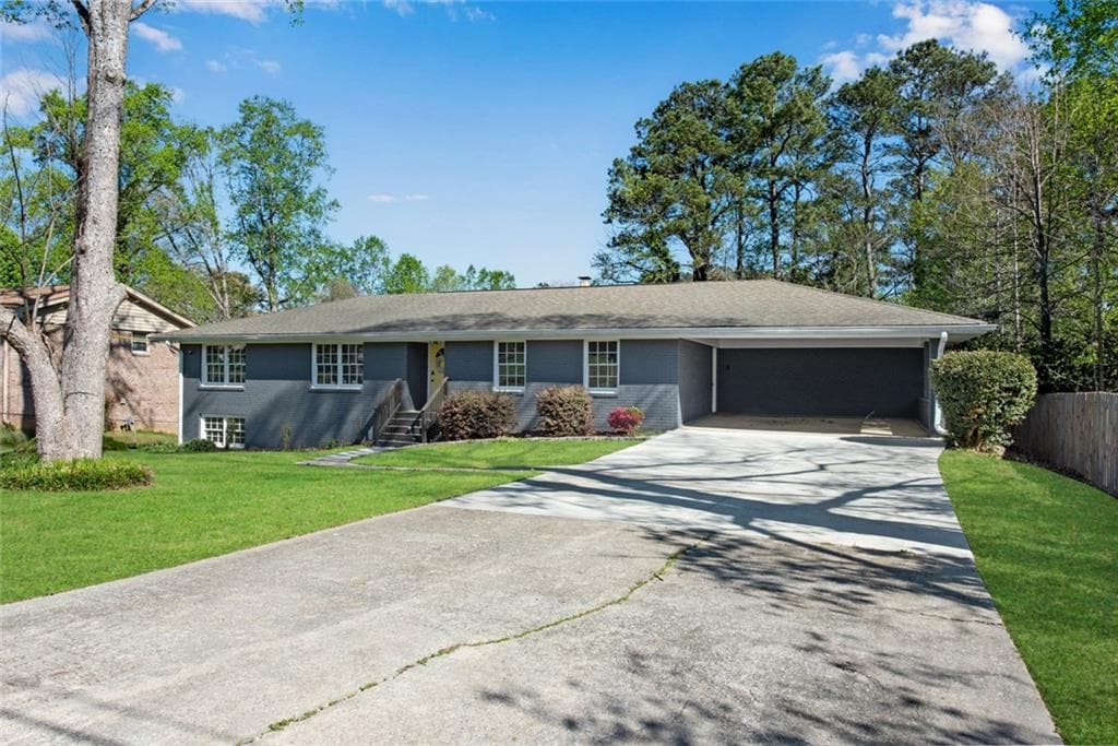 3 bedroom, 2 bathroom, 3,334 sq ft single family residence for rent at 3941 Forest Drive, Lithia Springs, GA 30122 for $2,100 a month — photo 5