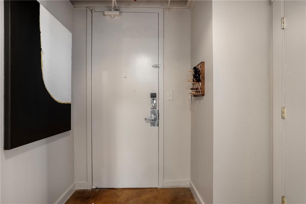 1 bedroom, 1 bathroom, 904 sq ft condominium for rent at 650 Glen Iris Drive 31, Atlanta, GA 30308 for $3,500 a month — photo 6