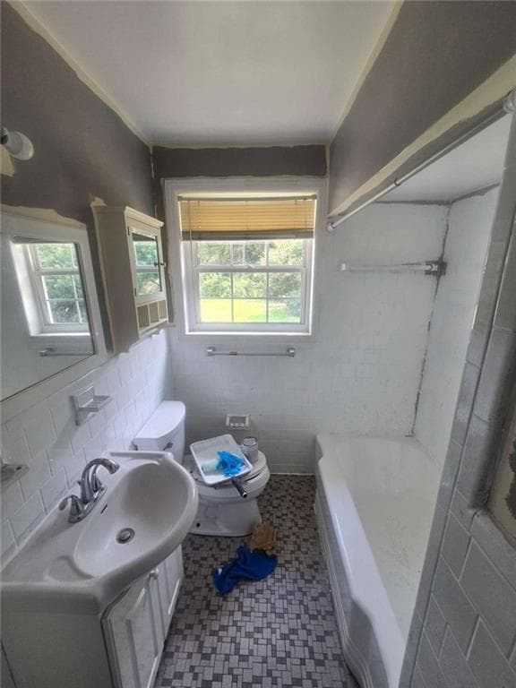 3 bedroom, 2 bathroom, 1,405 sq ft single family residence for sale at 4712 Herty Drive, Savannah, GA 31405 — photo 8