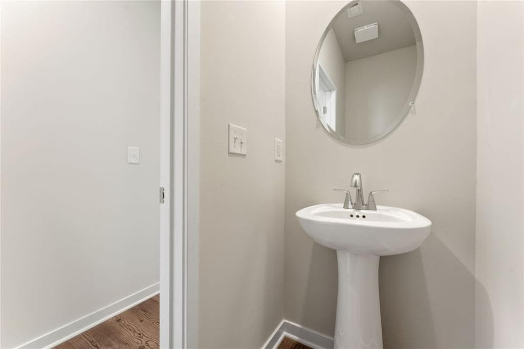 3 bedroom, 3 bathroom, 2,214 sq ft townhouse under contract at 1343 Farmers LOT 26, Austell, GA 30106 — photo 10
