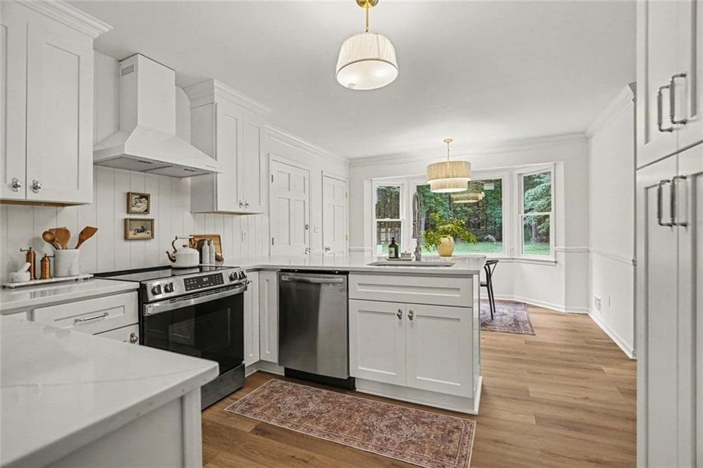 4 bedroom, 3 bathroom, 2,322 sq ft single family residence for sale at 120 Marilyn Court, Fayetteville, GA 30214 — photo 9