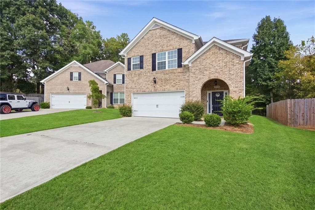 4 bedroom, 3 bathroom single family residence under contract at 564 Sprayberry Drive, Stockbridge, GA 30281 — photo 3