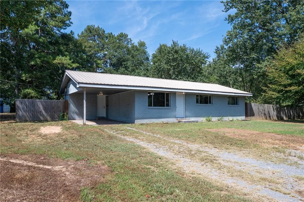 3 bedroom, 2 bathroom, 1,257 sq ft single family residence for sale at 130 Crane Road, Resaca, GA 30735