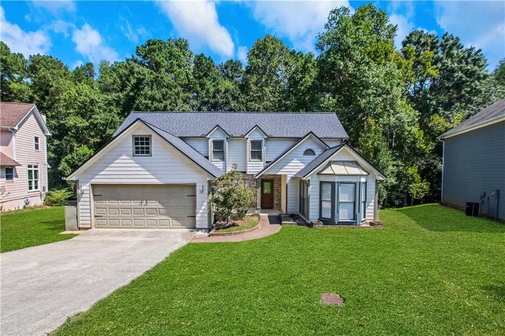 3 bedroom, 3 bathroom, 2,176 sq ft single family residence for sale at 397 Ravinia Way, Lawrenceville, GA 30044 — photo 1 of 49