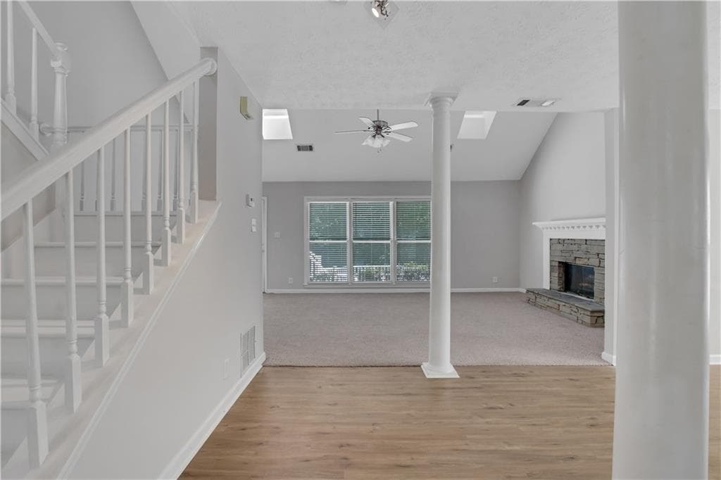 3 bedroom, 3 bathroom, 2,176 sq ft single family residence for sale at 397 Ravinia Way, Lawrenceville, GA 30044 — photo 3