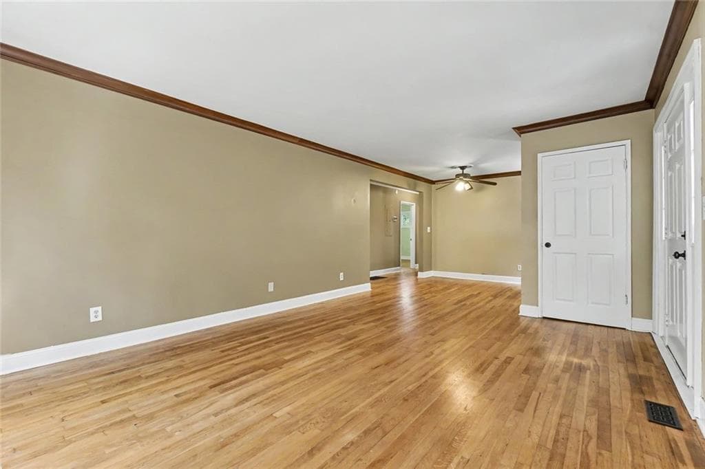 3 bedroom, 1 bathroom, 1,176 sq ft single family residence for sale at 5089 Fairmont Road, Smyrna, GA 30082 — photo 6