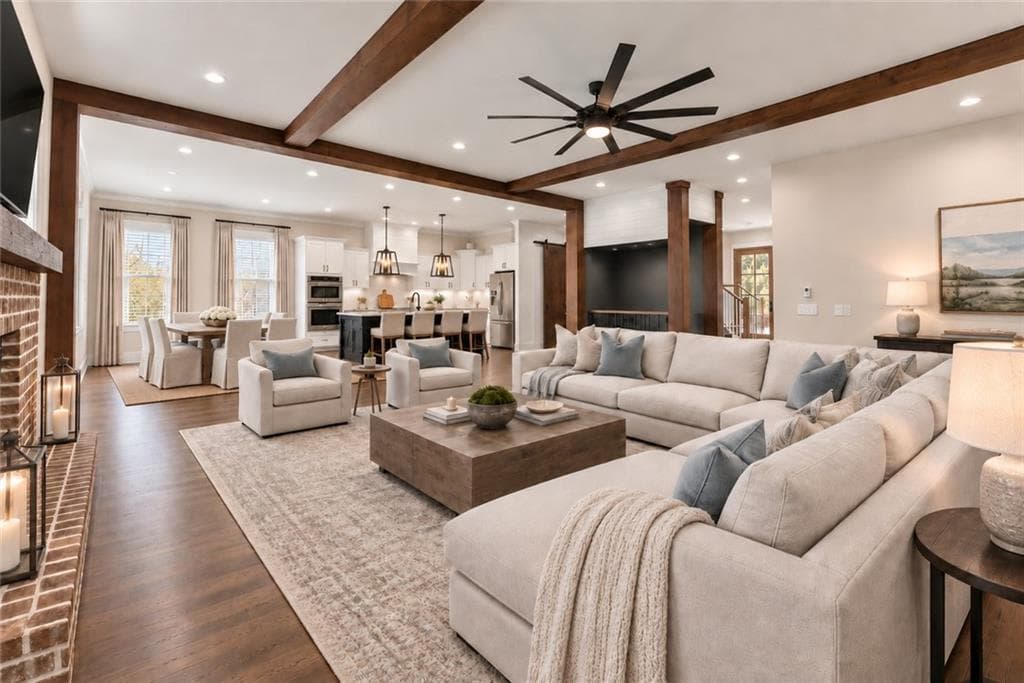 6 bedroom, 5 bathroom, 5,113 sq ft single family residence under contract at 3537 Maritime Glen, Gainesville, GA 30506 — photo 2