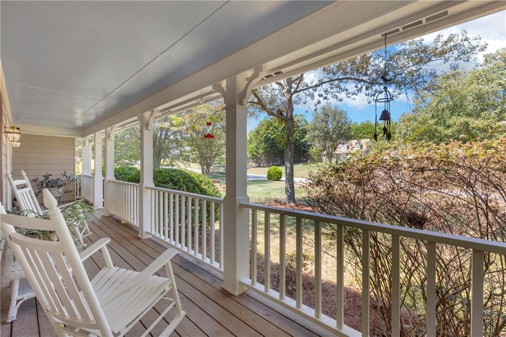 3 bedroom, 3 bathroom, 2,736 sq ft single family residence for sale at 4894 Watson Mill Court, Loganville, GA 30052 — photo 3