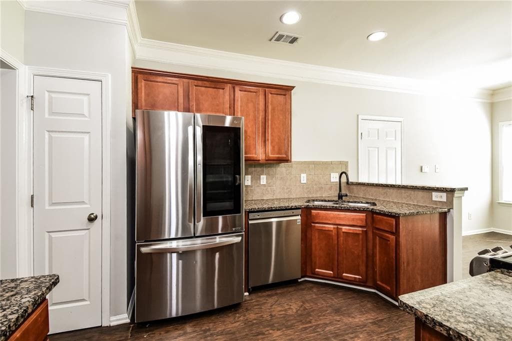 4 bedroom, 3 bathroom, 1,840 sq ft single family residence for sale at 300 Allen Bridge Road, Talmo, GA 30575 — photo 8