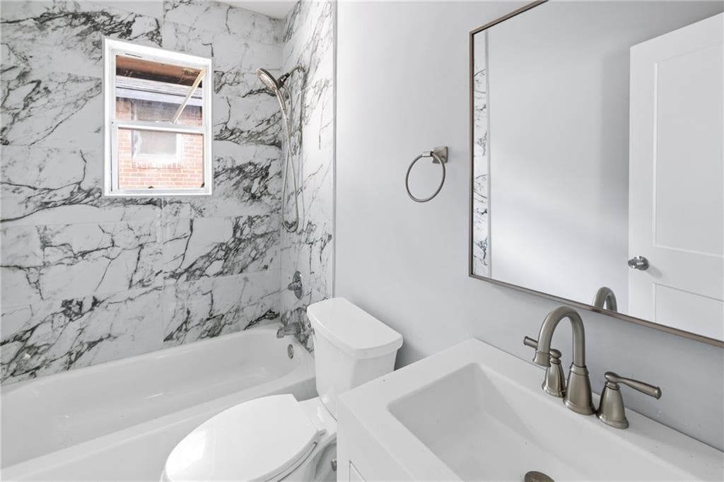 2 bedroom, 1 bathroom, 885 sq ft single family residence for sale at 554 Lawton Street, Atlanta, GA 30310 — photo 7
