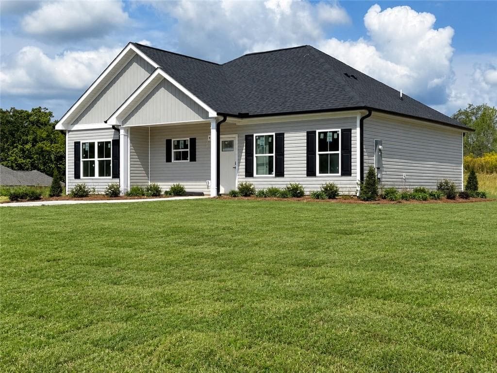 3 bedroom, 2 bathroom, 1,350 sq ft single family residence for rent at 200 Brogdon Road, Dawsonville, GA 30534 for $2,200 a month