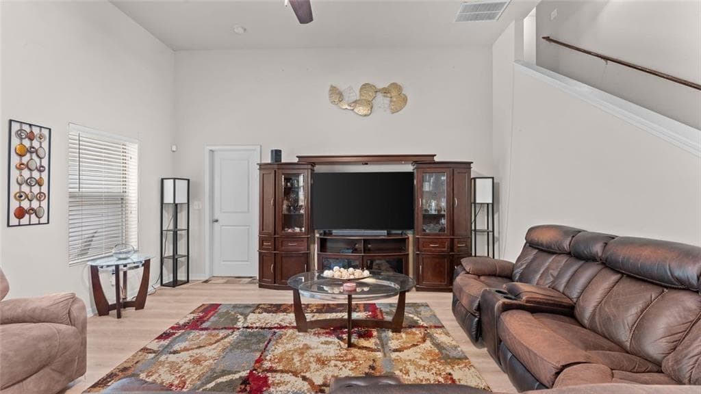 4 bedroom, 4 bathroom, 1,990 sq ft single family residence for sale at 741 Scotland Drive, Dallas, GA 30132 — photo 5