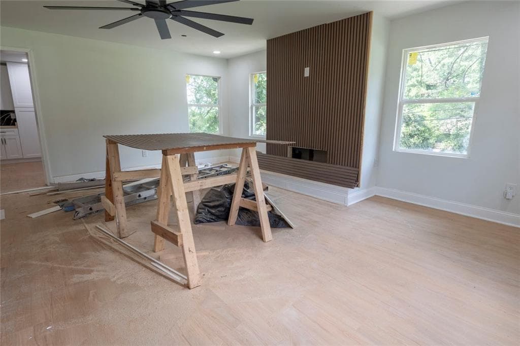 3 bedroom, 2 bathroom, 2,489 sq ft single family residence under contract at 1913 Flintwood Drive, Atlanta, GA 30316 — photo 4