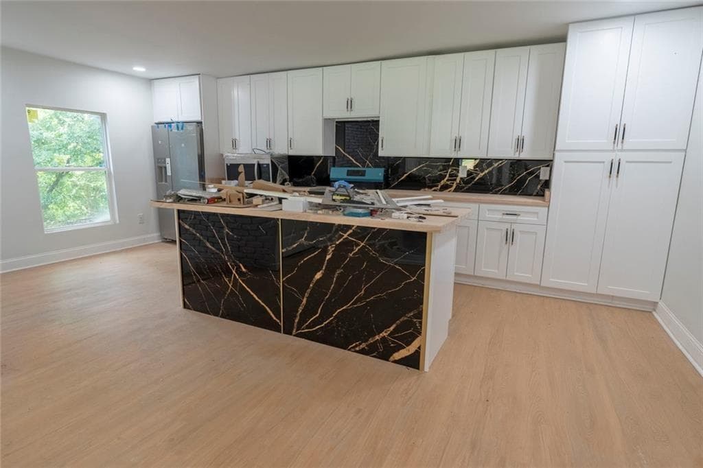 3 bedroom, 2 bathroom, 2,489 sq ft single family residence under contract at 1913 Flintwood Drive, Atlanta, GA 30316 — photo 5