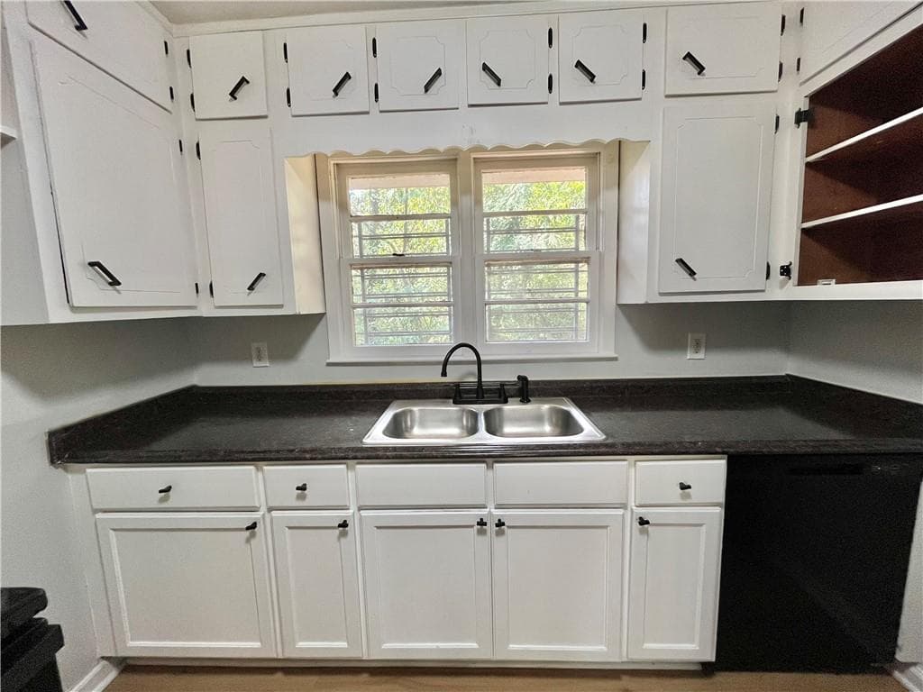 duplex for sale at 4403 Lincoln Jones Road, Ellenwood, GA 30294 — photo 10