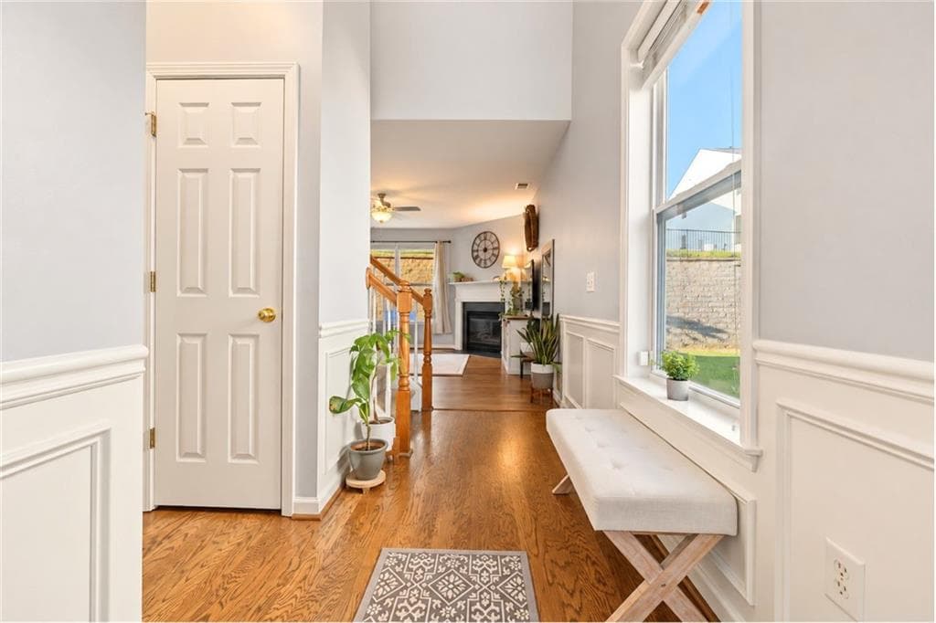 3 bedroom, 3 bathroom, 1,748 sq ft townhouse under contract at 131 Flatwood Trail, Marietta, GA 30066 — photo 4