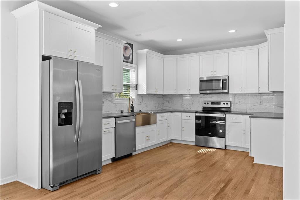 4 bedroom, 3 bathroom, 2,100 sq ft single family residence for sale at 2049 Mcafee Road, Decatur, GA 30032 — photo 4