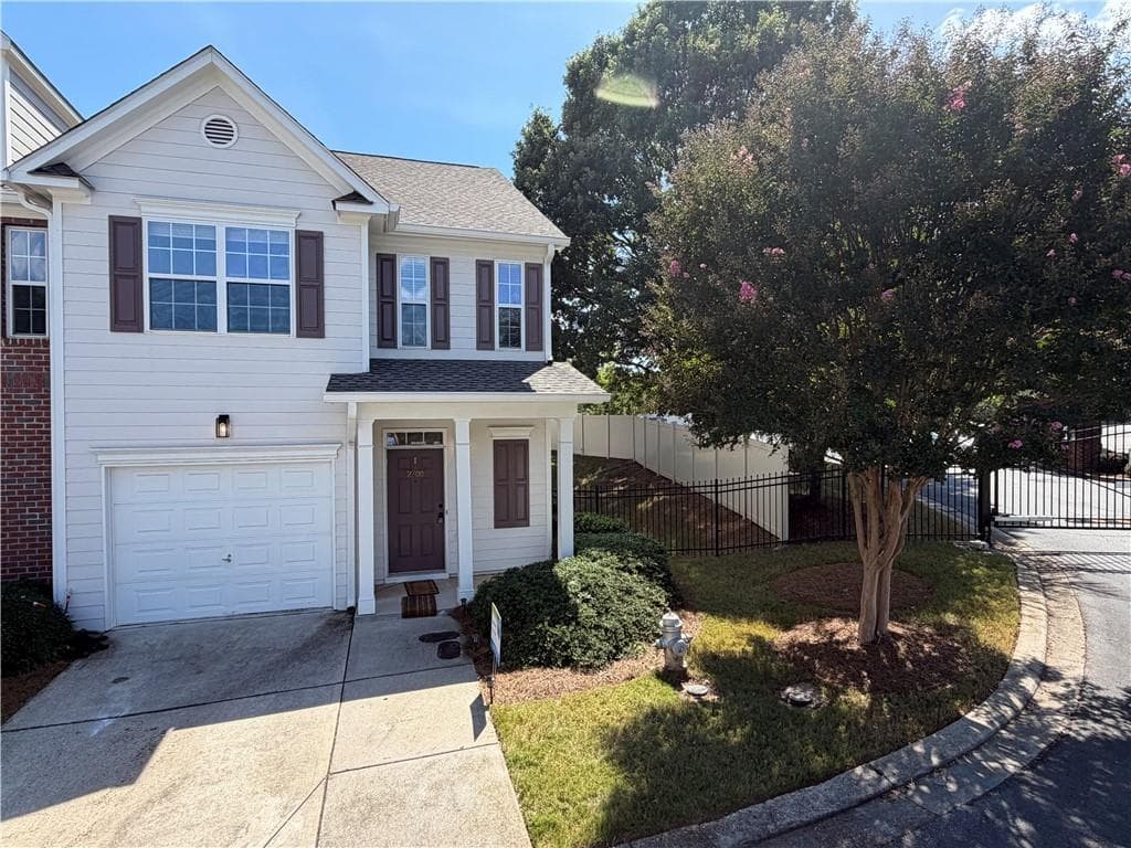 2 bedroom, 3 bathroom, 1,548 sq ft townhouse for sale at 2300 Leicester Way, Atlanta, GA 30316 — photo 1 of 20