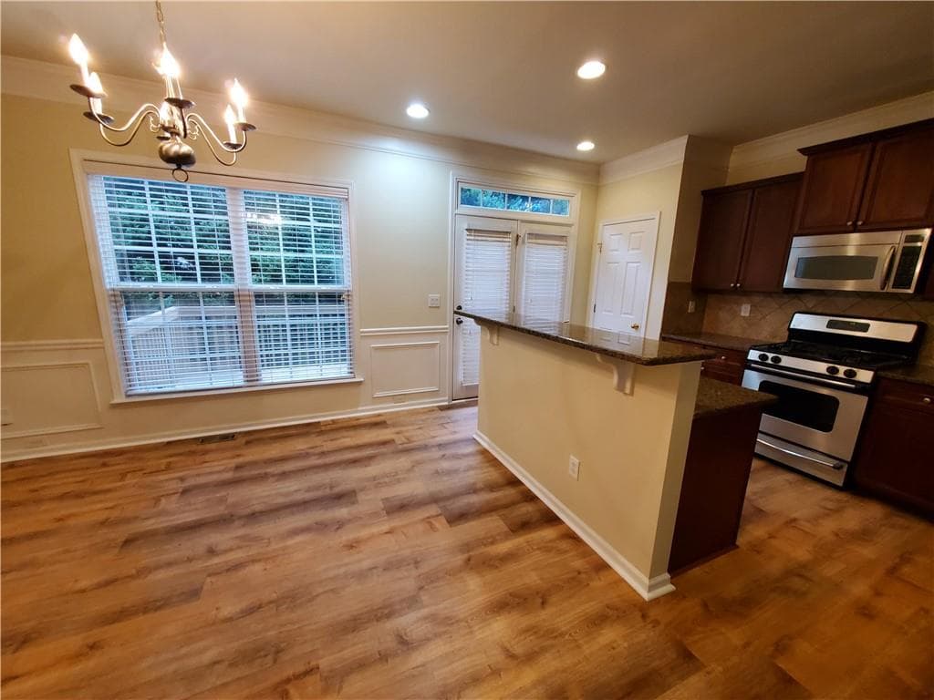 3 bedroom, 3 bathroom, 1,684 sq ft townhouse for rent at 6153 Briggs Way, Johns Creek, GA 30097 for $2,700 a month — photo 6