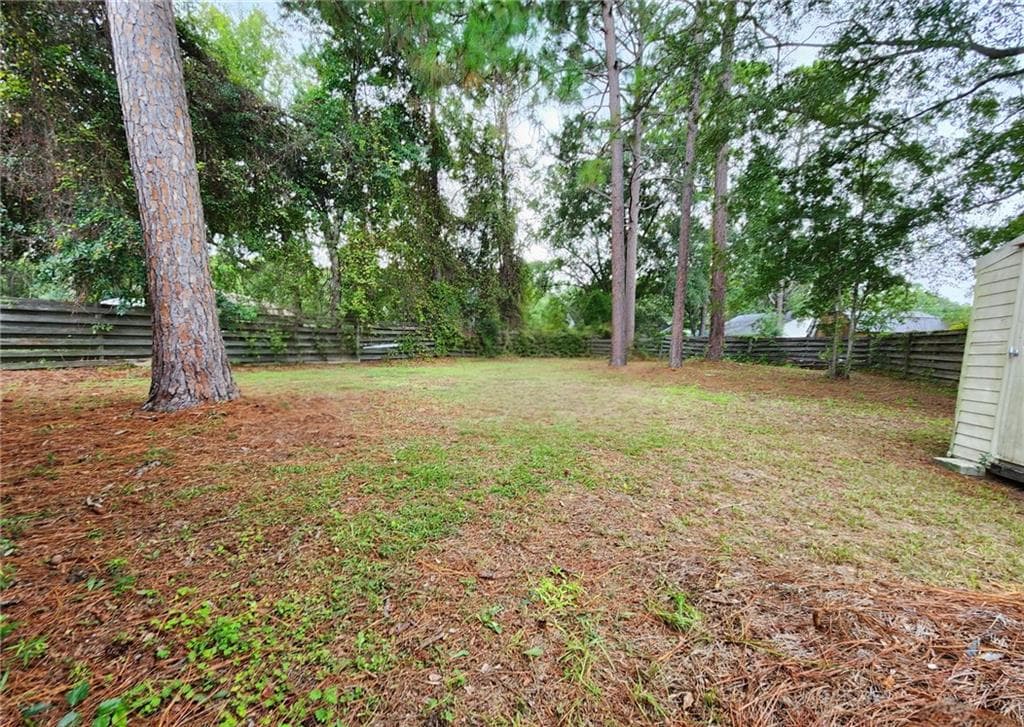 3 bedroom, 2 bathroom, 1,344 sq ft single family residence for sale at 707 Timber Ridge Trail, Hinesville, GA 31313 — photo 4