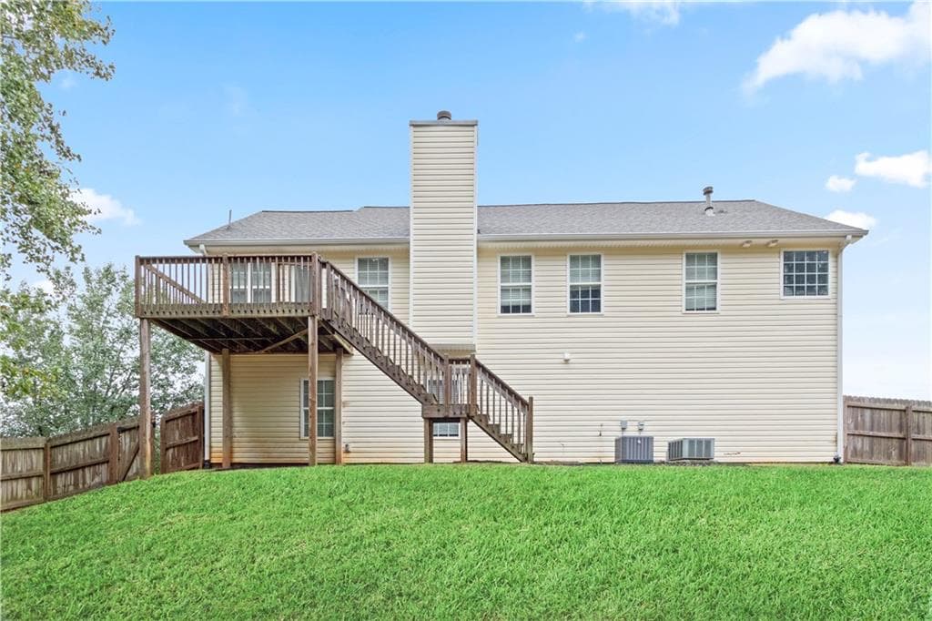5 bedroom, 4 bathroom, 2,459 sq ft single family residence under contract at 93 Sugar Mill Drive, Dallas, GA 30157 — photo 4