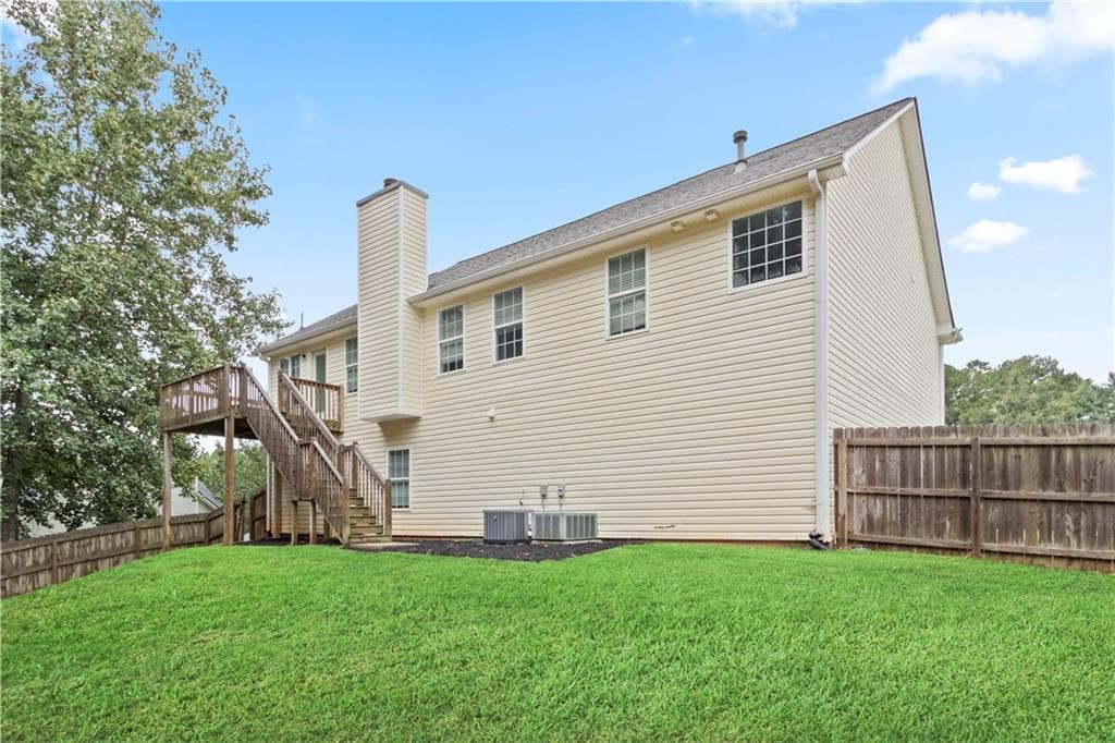5 bedroom, 4 bathroom, 2,459 sq ft single family residence under contract at 93 Sugar Mill Drive, Dallas, GA 30157 — photo 5