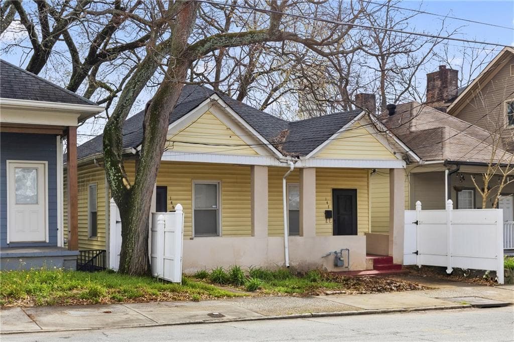 2 bedroom, 1 bathroom, 1,216 sq ft single family residence for sale at 145 Randolph Street NE, Atlanta, GA 30312 — photo 2