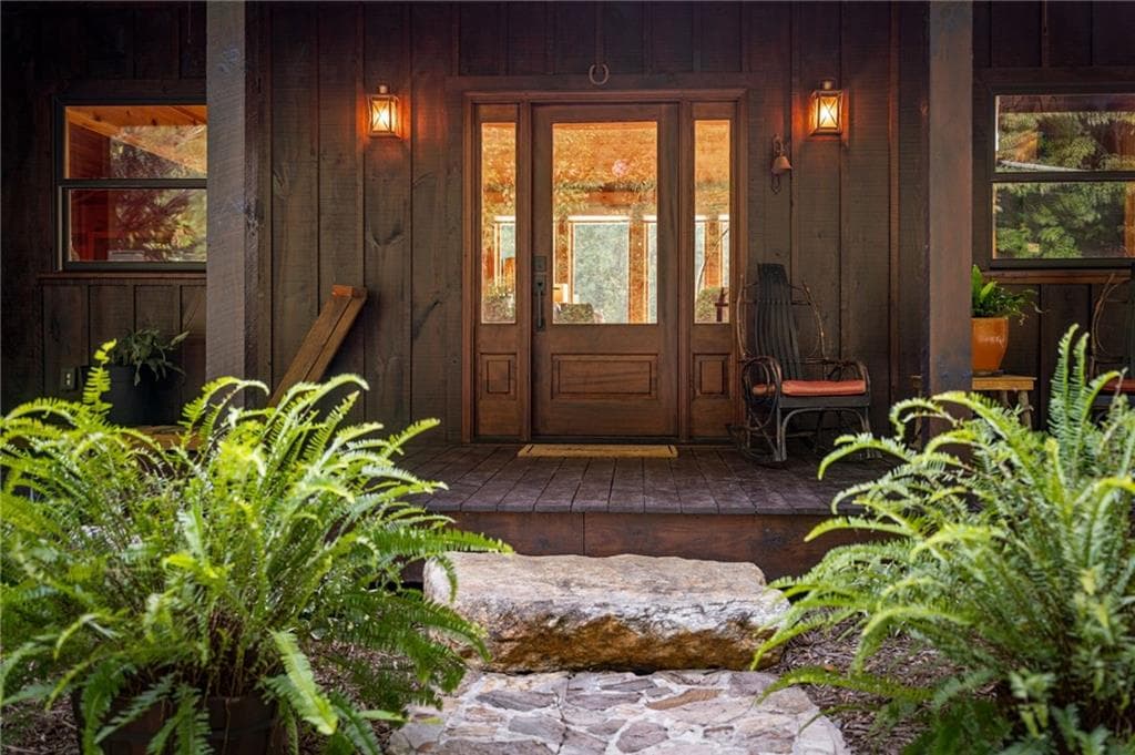 5 bedroom, 4 bathroom, 3,650 sq ft single family residence for sale at 361 Forest Service Road, Epworth, GA 30541 — photo 9