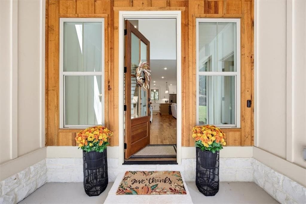 4 bedroom, 4 bathroom, 3,200 sq ft single family residence for sale at 3040 Cypress Cove, Ball Ground, GA 30107 — photo 3