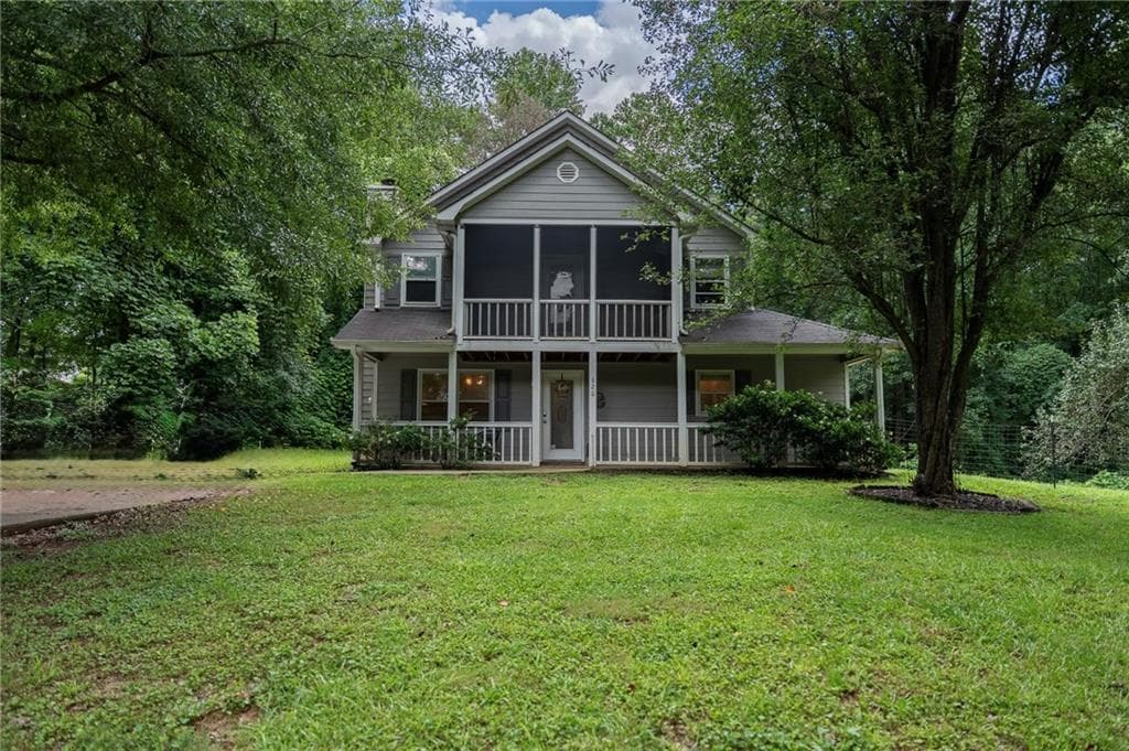 3 bedroom, 2 bathroom, 1,121 sq ft single family residence under contract at 620 Beau Court, Winder, GA 30680