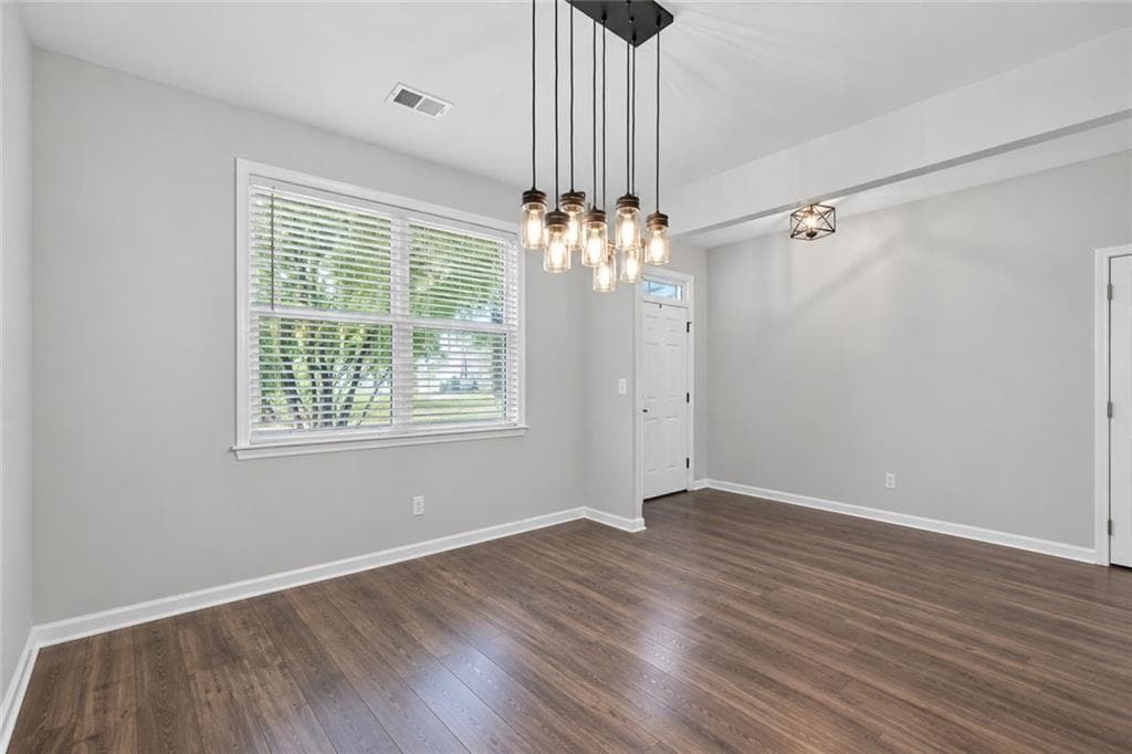 4 bedroom, 3 bathroom, 2,416 sq ft single family residence for sale at 2103 Massey Lane, Winder, GA 30680 — photo 4