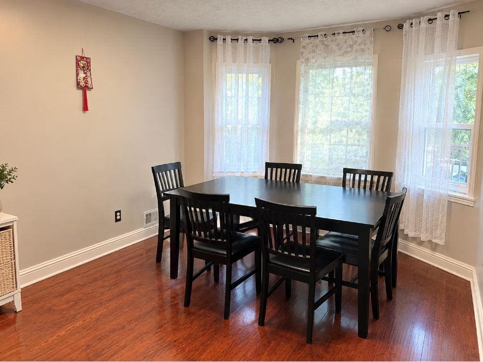 3 bedroom, 3 bathroom, 1,456 sq ft single family residence for sale at 1072 Casanova Court, Lawrenceville, GA 30044 — photo 10