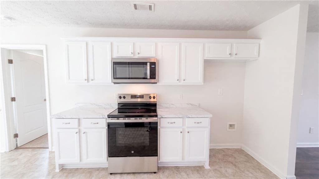 3 bedroom, 2 bathroom, 1,573 sq ft single family residence for sale at 114 Beaty Court, Flovilla, GA 30216 — photo 6