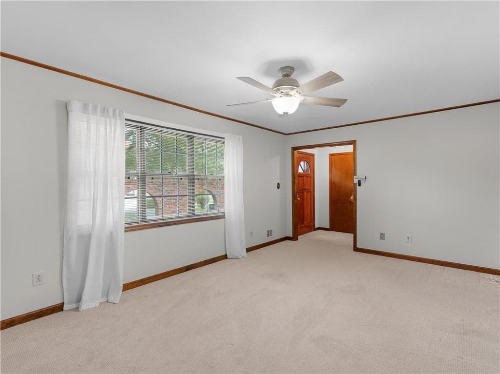 3 bedroom, 3 bathroom, 1,587 sq ft single family residence for sale at 8872 Teal Court, Jonesboro, GA 30236 — photo 3