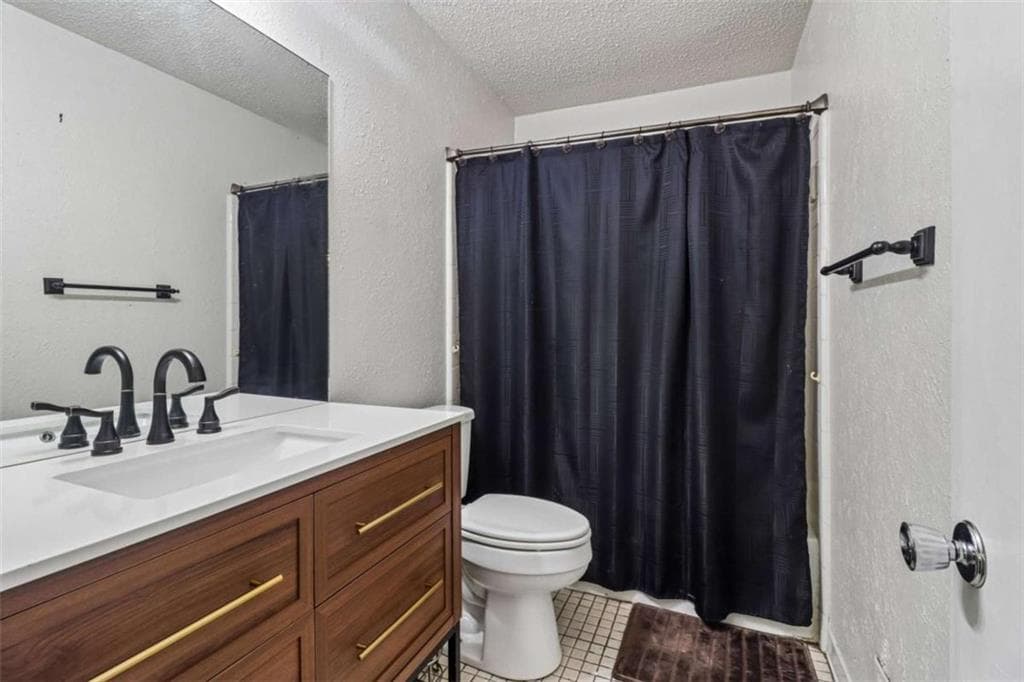 3 bedroom, 2 bathroom, 1,216 sq ft single family residence under contract at 6265 Camp Road, Riverdale, GA 30296 — photo 9