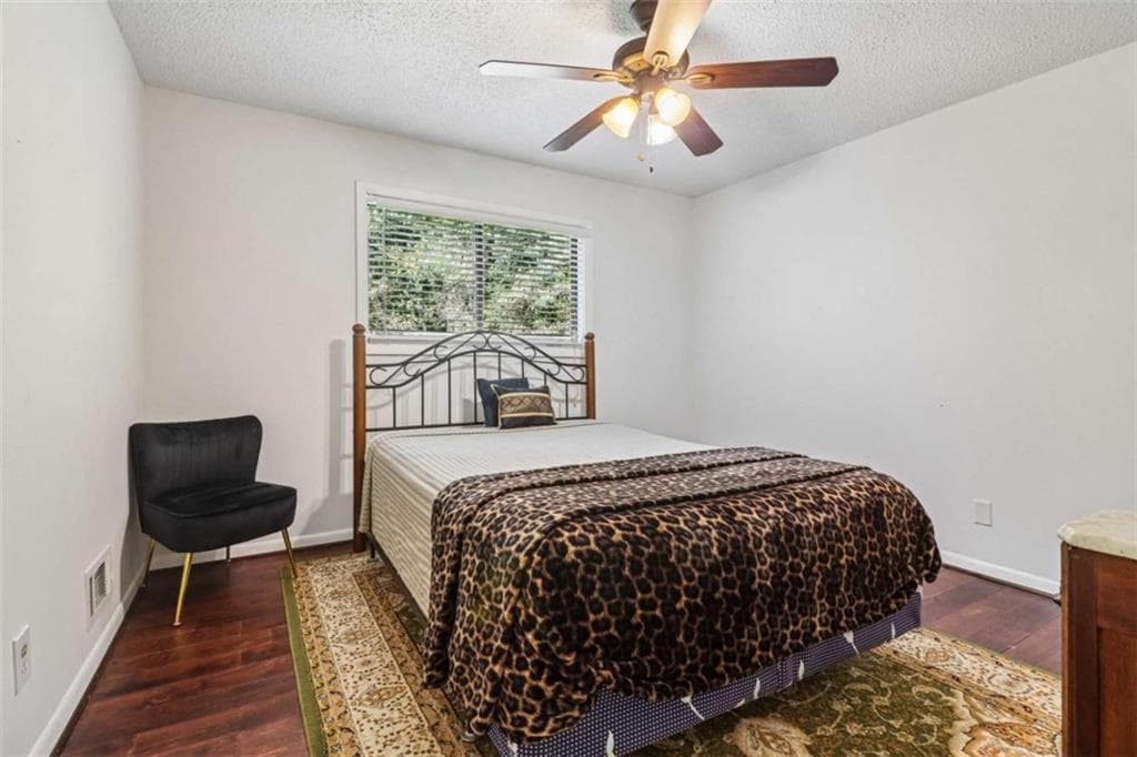 3 bedroom, 2 bathroom, 1,216 sq ft single family residence under contract at 6265 Camp Road, Riverdale, GA 30296 — photo 10