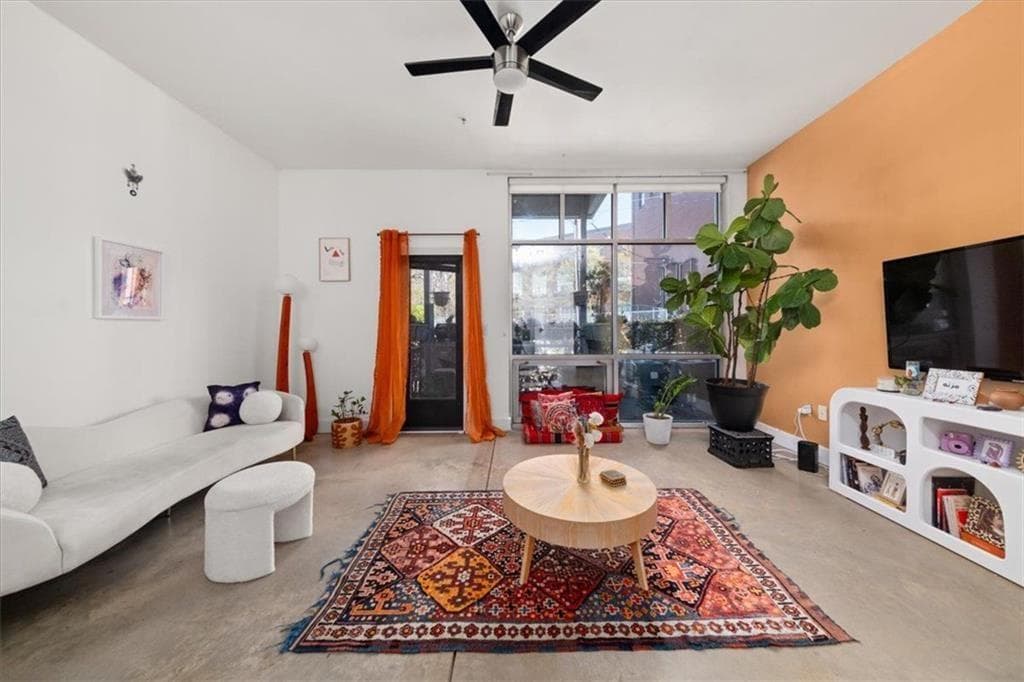 1 bedroom, 1 bathroom, 828 sq ft condominium for sale at 89 MANGUM Street 119, Atlanta, GA 30313 — photo 5
