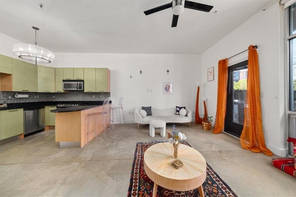1 bedroom, 1 bathroom, 828 sq ft condominium for sale at 89 MANGUM Street 119, Atlanta, GA 30313 — photo 8