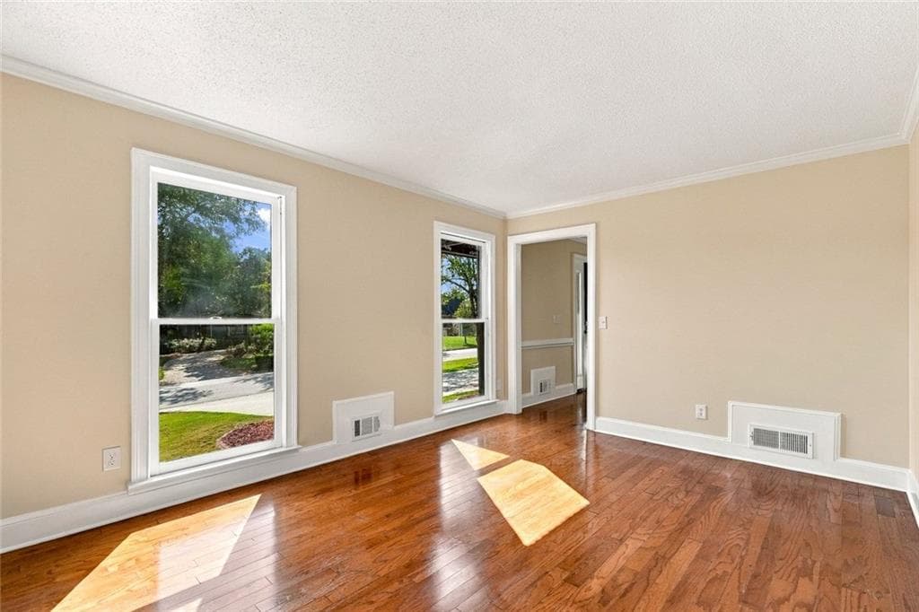 4 bedroom, 4 bathroom, 3,930 sq ft single family residence for sale at 961 Jimson Drive, Conyers, GA 30013 — photo 9