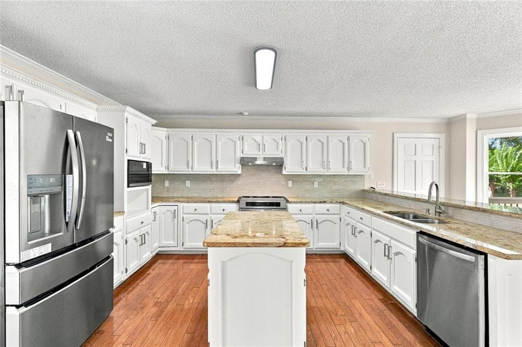 4 bedroom, 4 bathroom, 3,930 sq ft single family residence for sale at 961 Jimson Drive, Conyers, GA 30013 — photo 10