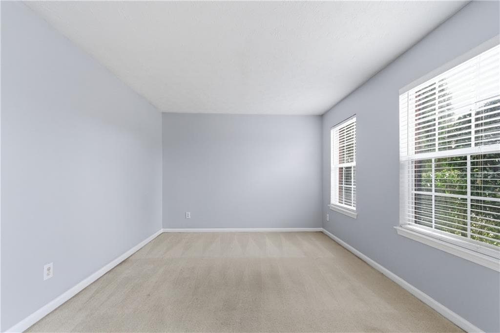 4 bedroom, 3 bathroom, 2,156 sq ft single family residence for sale at 9360 Carnes Crossing Circle, Jonesboro, GA 30236 — photo 7