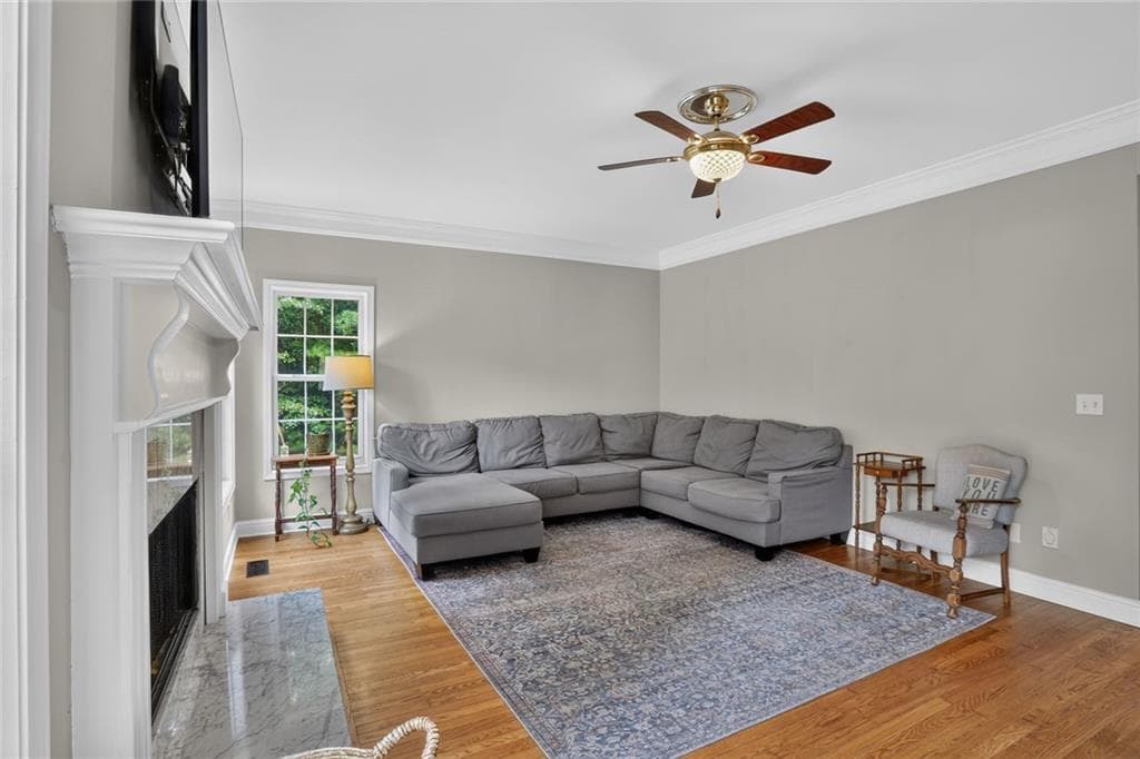 5 bedroom, 5 bathroom, 4,414 sq ft single family residence for sale at 170 Nix Court, Fayetteville, GA 30214 — photo 10