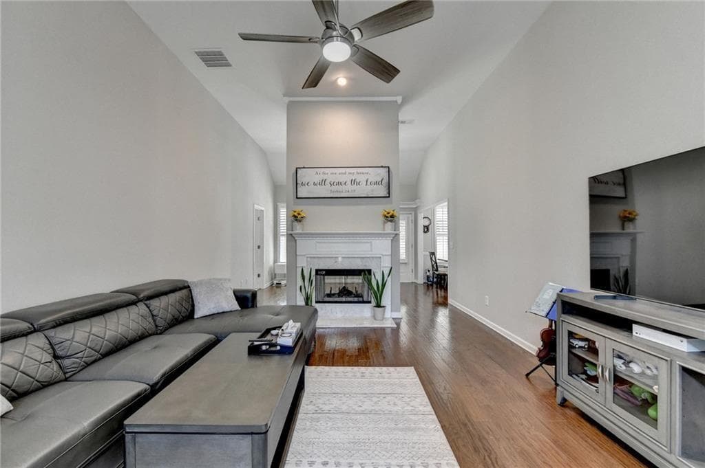 3 bedroom, 2 bathroom, 2,128 sq ft single family residence for rent at 5019 Weatherstone Drive, Buford, GA 30519 for $2,500 a month — photo 5