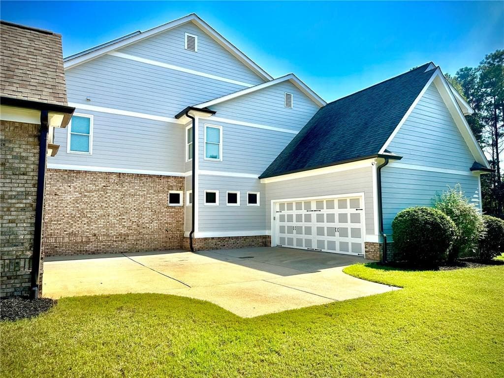 5 bedroom, 6 bathroom, 4,615 sq ft single family residence for sale at 143 Rose Hall Lane, Dallas, GA 30132 — photo 2