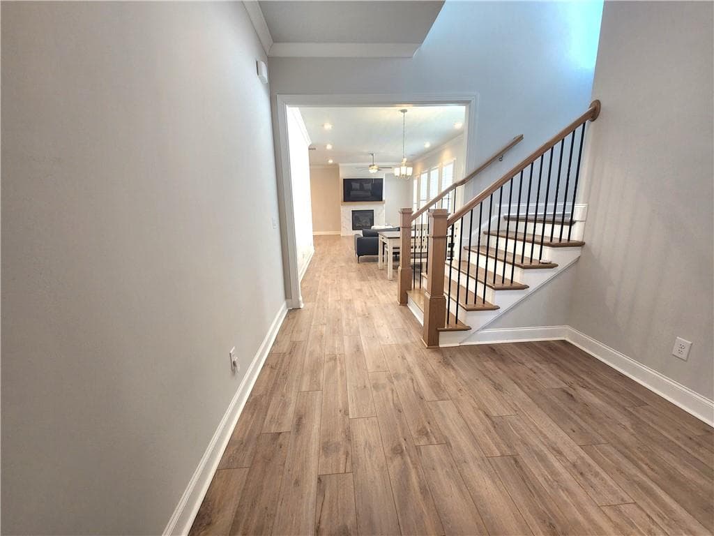 3 bedroom, 3 bathroom, 2,790 sq ft single family residence for sale at 1003 Shurcliff Lane, Johns Creek, GA 30097 — photo 5